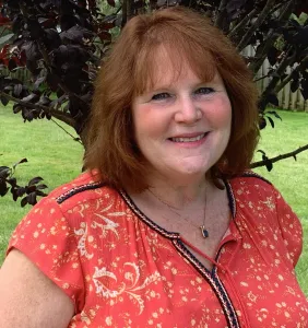 Lorraine Lead Receptionist